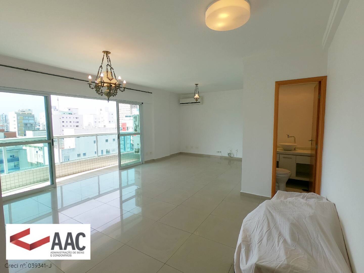 Apartamento para alugar com 3 quartos, 189m² - Foto 6