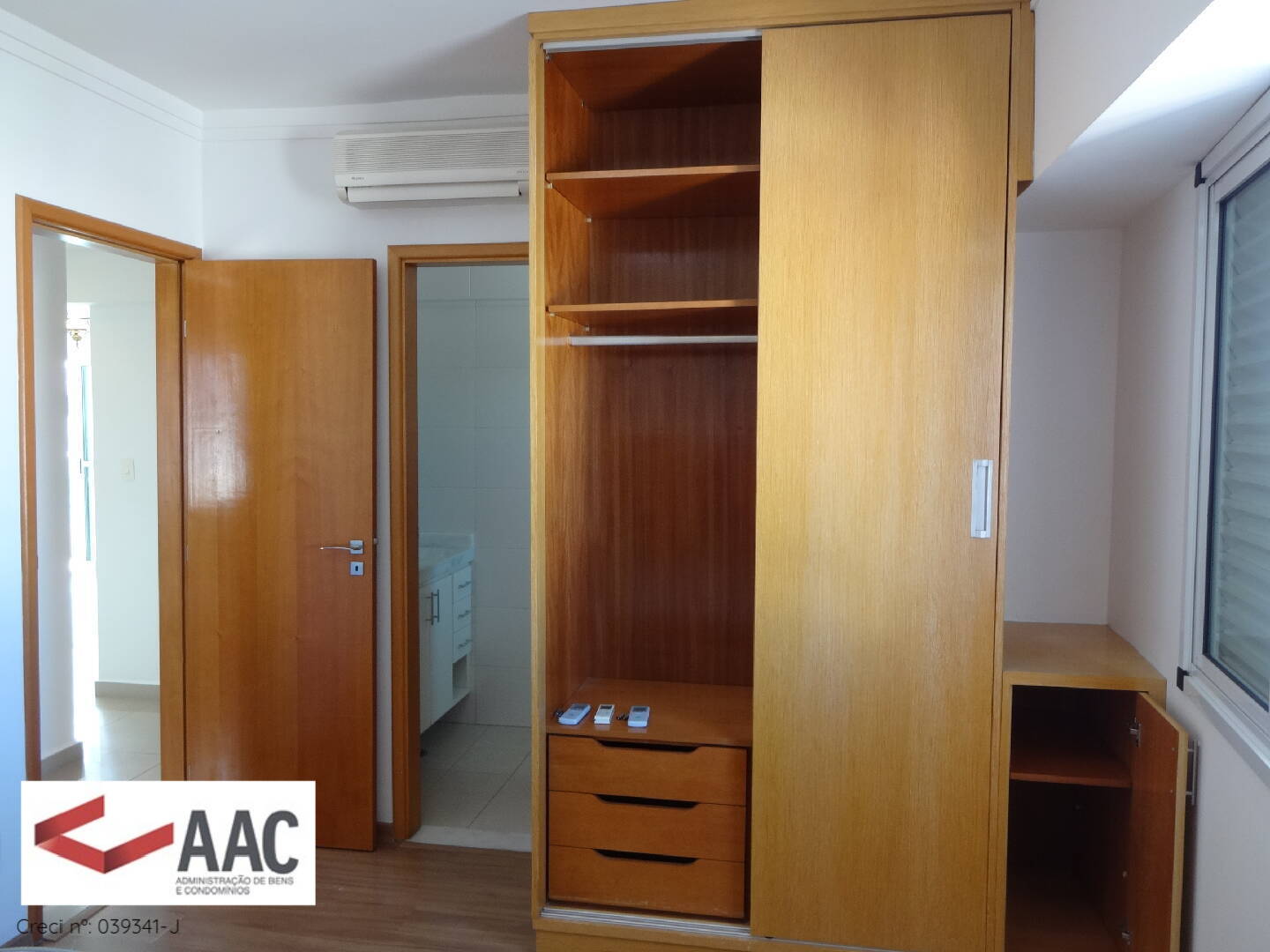 Apartamento para alugar com 3 quartos, 189m² - Foto 24