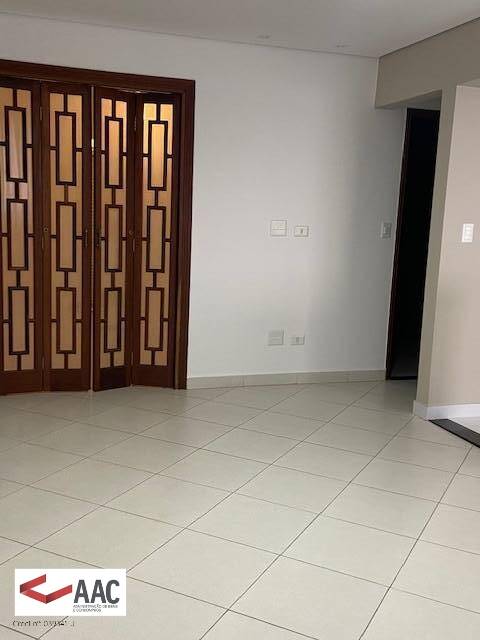 Apartamento para alugar com 2 quartos, 75m² - Foto 8