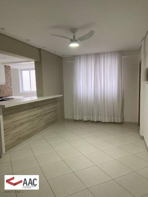 Apartamento para alugar com 2 quartos, 75m² - Foto 6