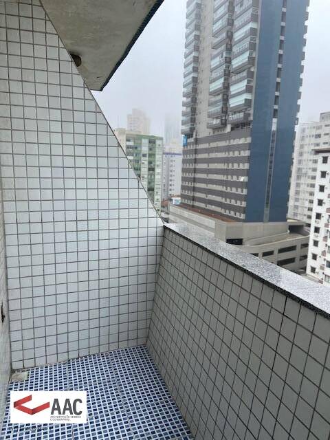 Apartamento para alugar com 2 quartos, 75m² - Foto 11