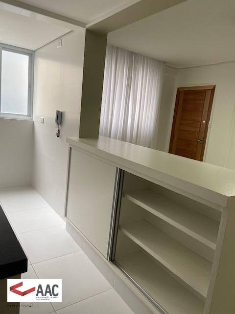 Apartamento para alugar com 2 quartos, 75m² - Foto 20