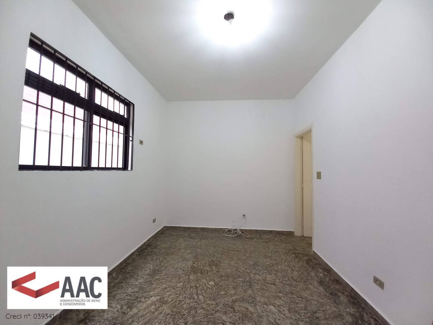 Casa para alugar com 3 quartos, 168m² - Foto 17