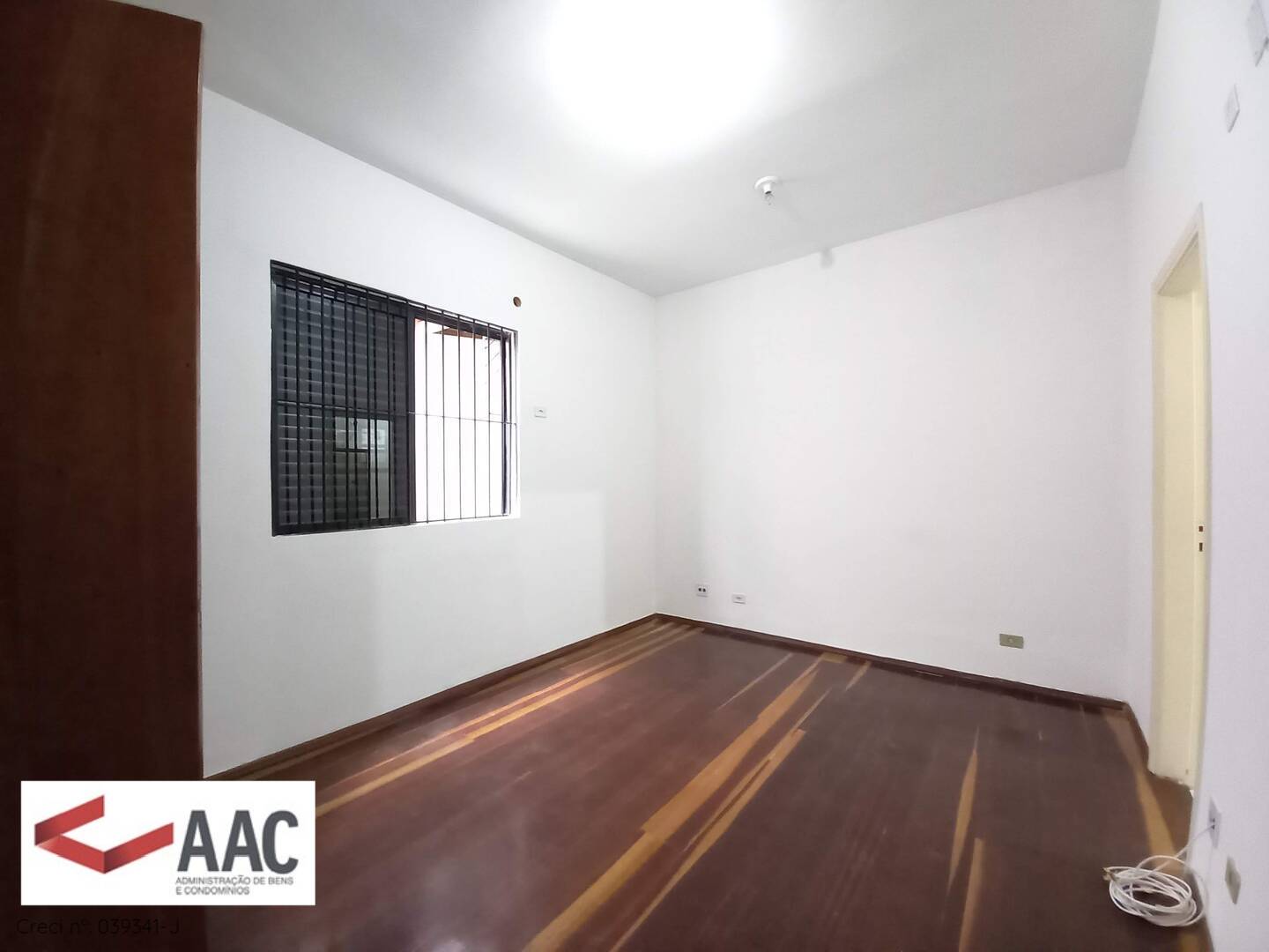 Casa para alugar com 3 quartos, 168m² - Foto 25