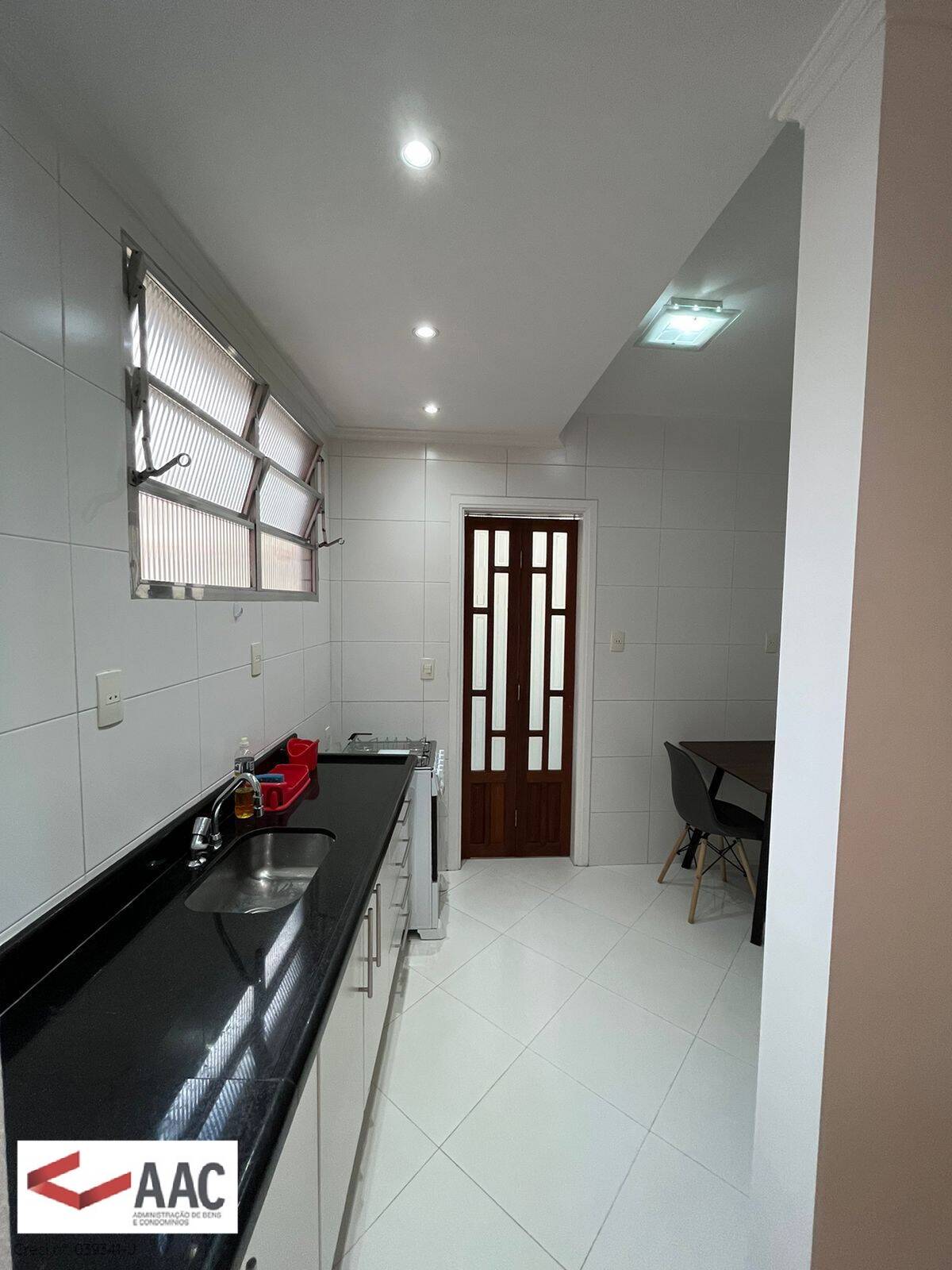 Apartamento para alugar com 1 quarto, 81m² - Foto 14