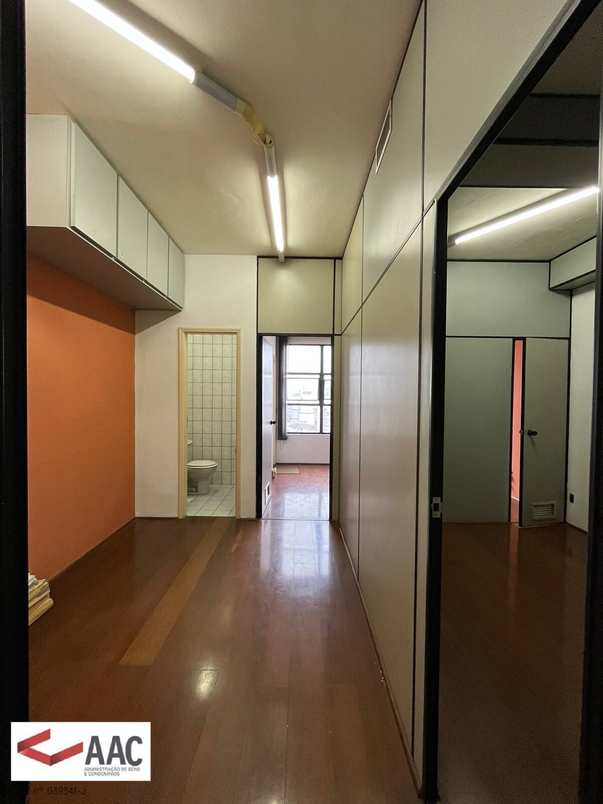 Conjunto Comercial-Sala para alugar, 79m² - Foto 11