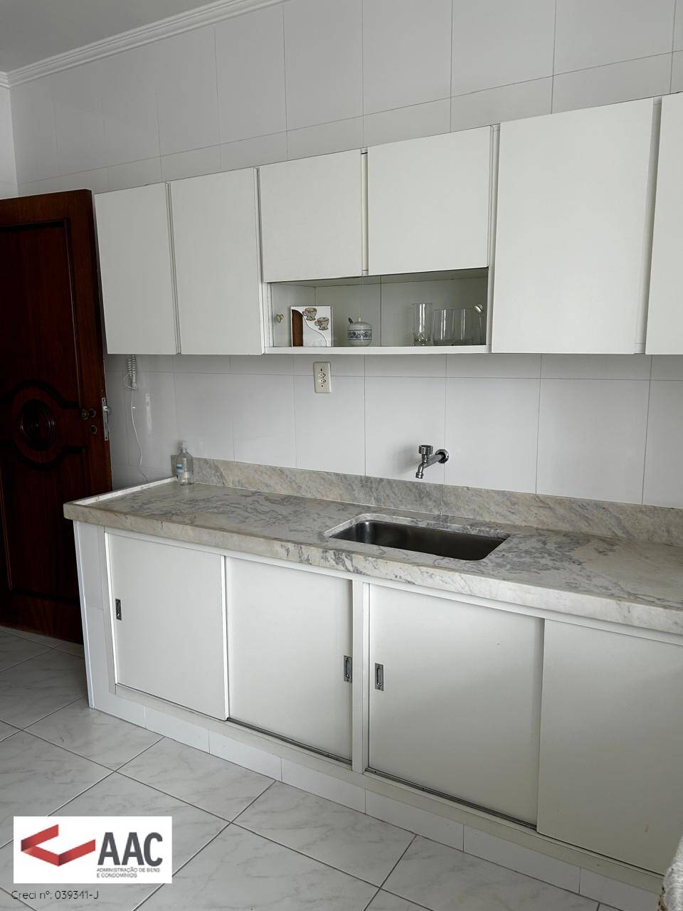 Apartamento para alugar com 3 quartos, 110m² - Foto 20