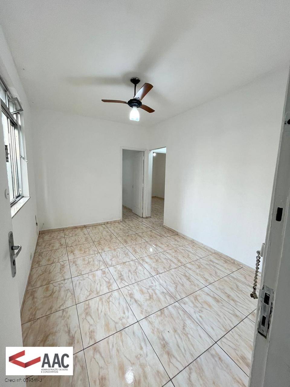 Apartamento para alugar com 2 quartos, 70m² - Foto 2