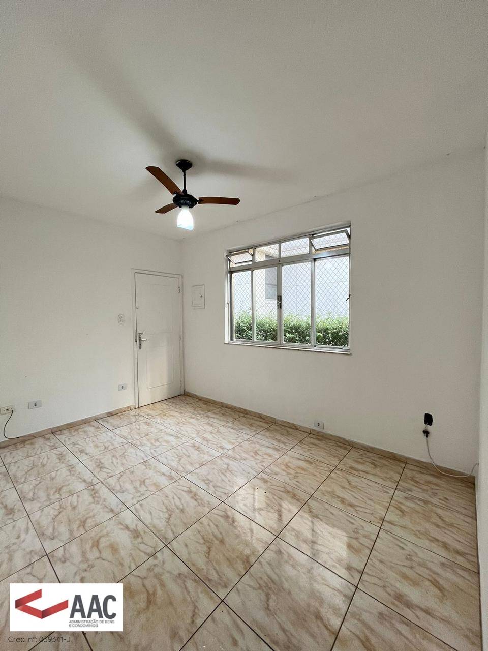 Apartamento para alugar com 2 quartos, 70m² - Foto 3