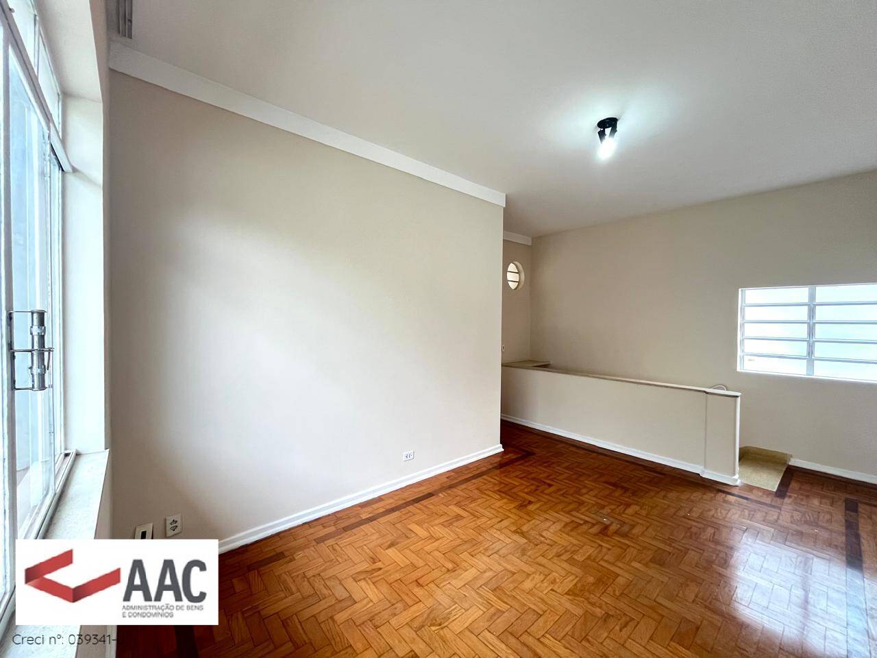 Casa para alugar com 2 quartos, 140m² - Foto 8